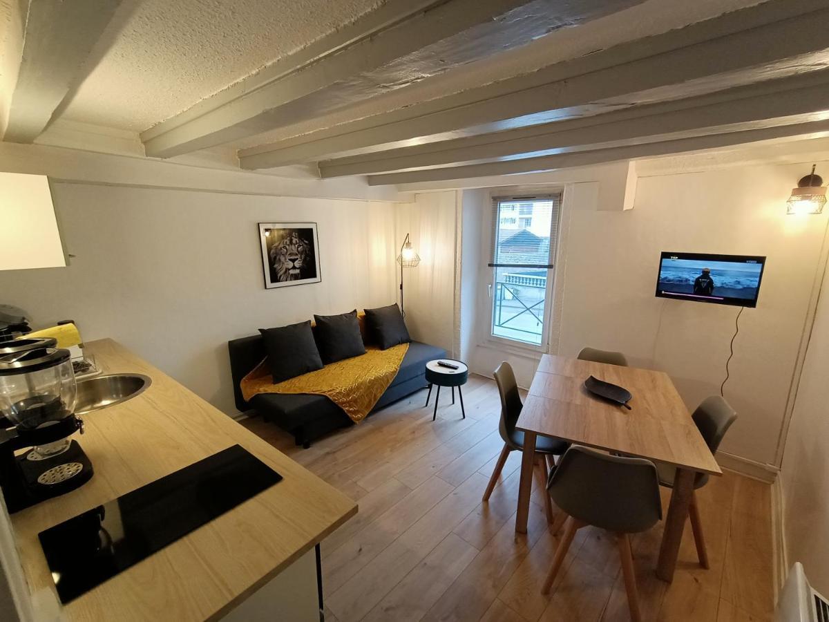 Cosy T2 Daire Montbrison Dış mekan fotoğraf